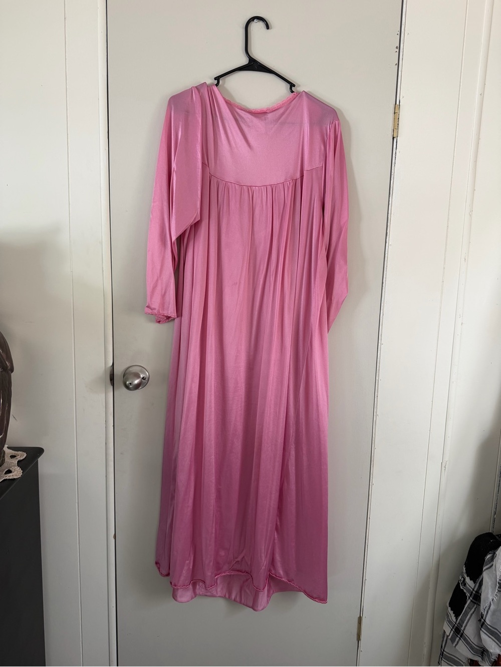 Vintage Pink Long Nightgown with Lace Trim - Picture 2 of 3